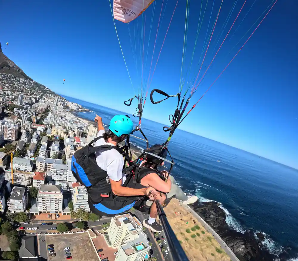 A tandem out over the blue water